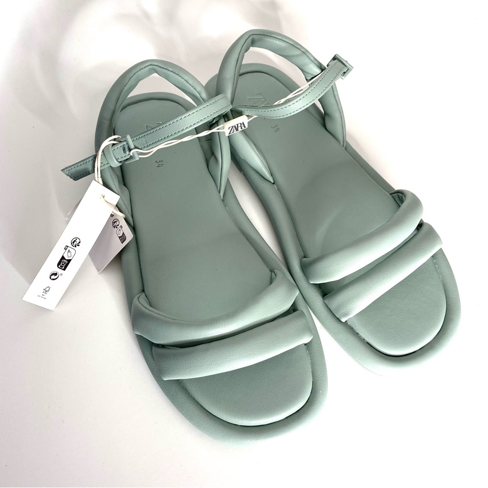 Zara Pastel Green Cushion Slide Sandals NWT Buckle Strap Comfort Footbed